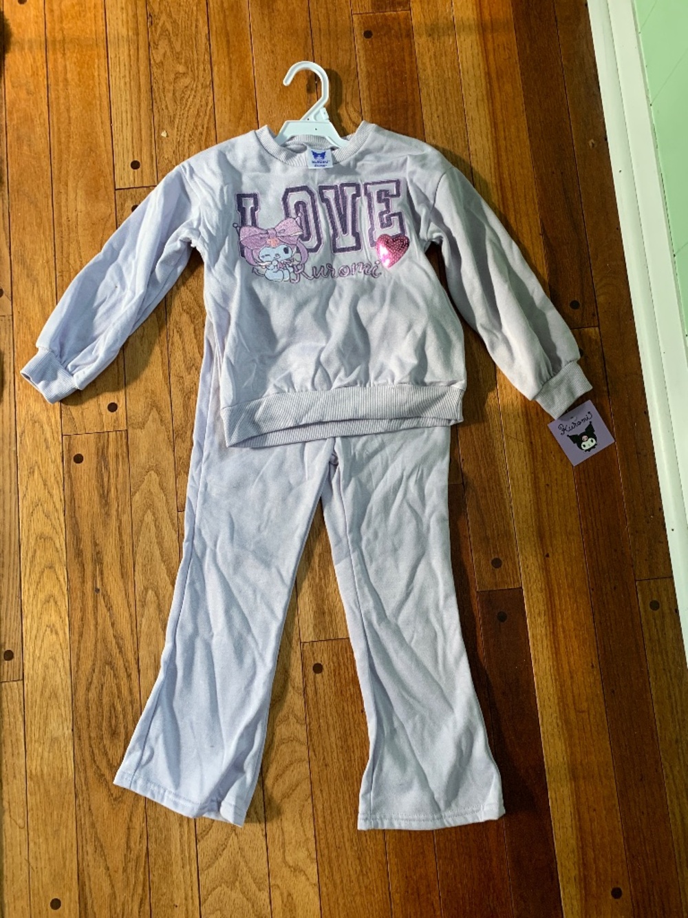 NWT Kuromi sweatshirt/pant set/ big girls size 6